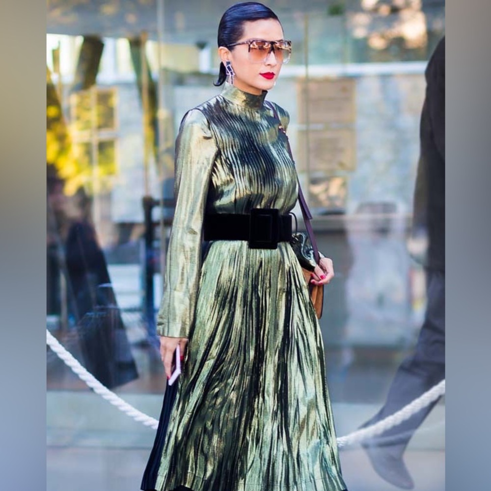 Loewe Shiny Pleated Lurex Midi Length Dress. Sweet shiny metallic olive green. - Picture 11 of 15